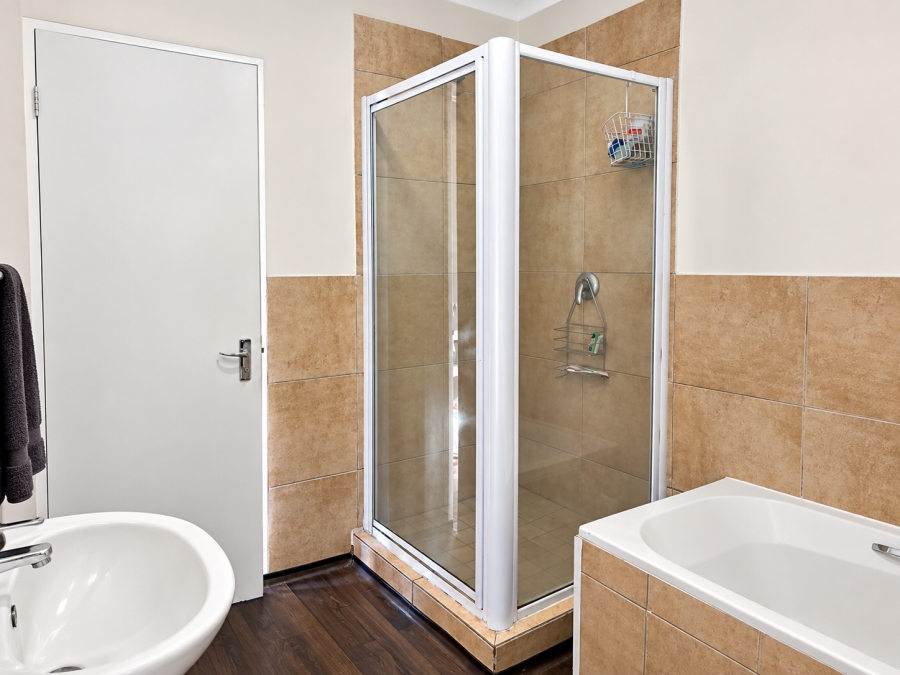 To Let 2 Bedroom Property for Rent in Observatory Western Cape